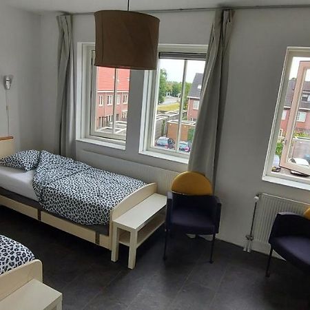 Airbnb 'Logeren Aan Het Plein' In Het Centrum Van Meppel Eksteriør billede