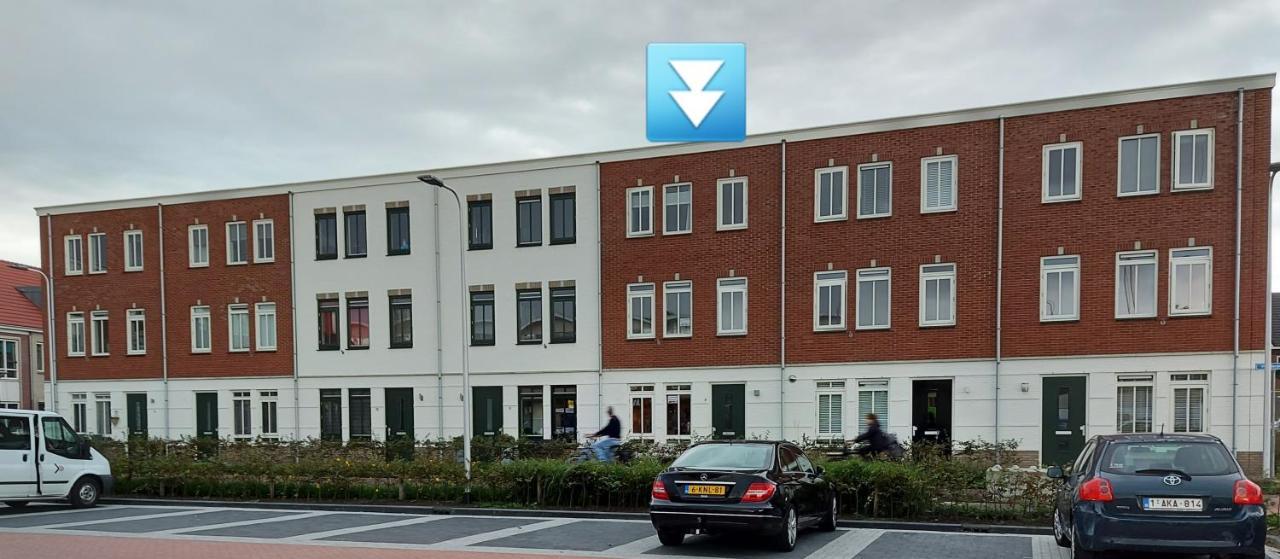 Airbnb 'Logeren Aan Het Plein' In Het Centrum Van Meppel Eksteriør billede