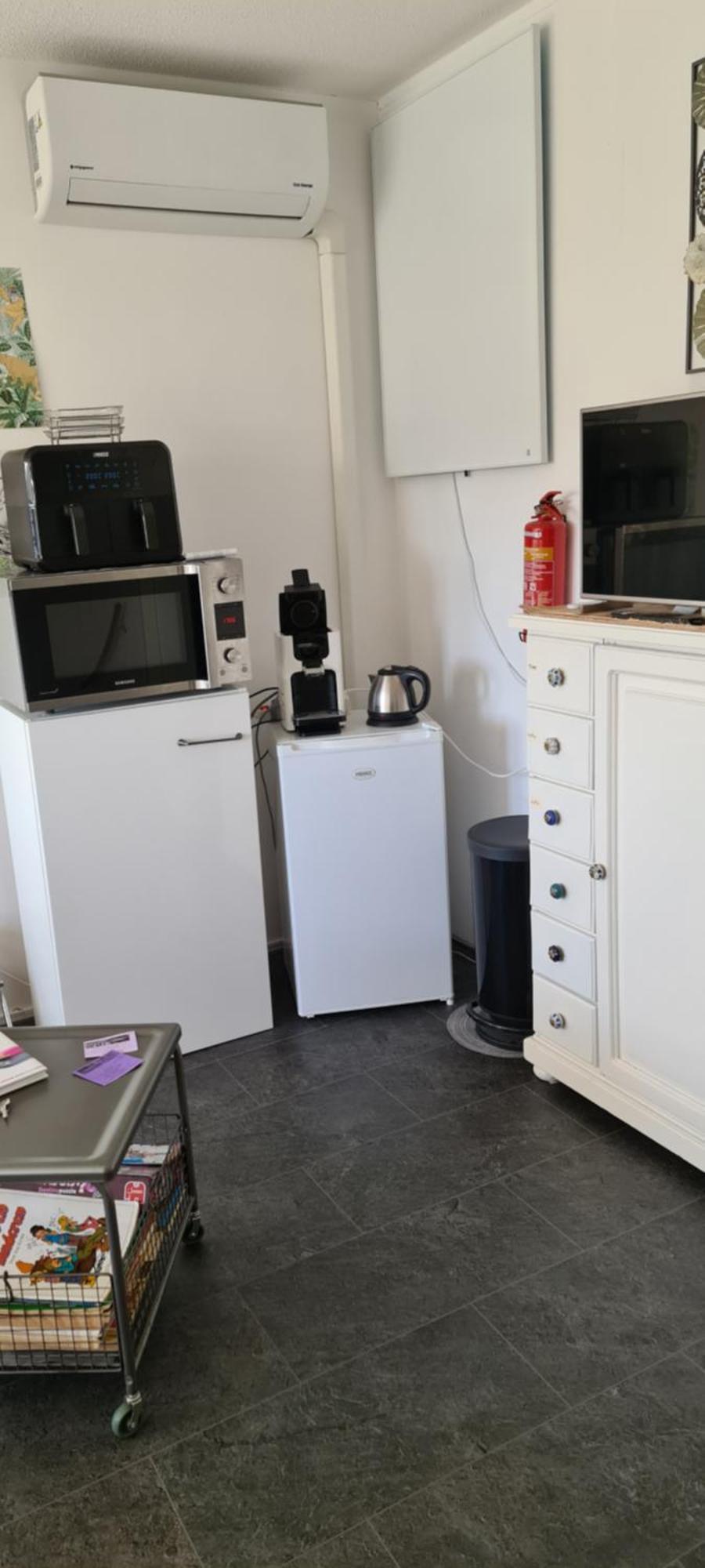 Airbnb 'Logeren Aan Het Plein' In Het Centrum Van Meppel Eksteriør billede